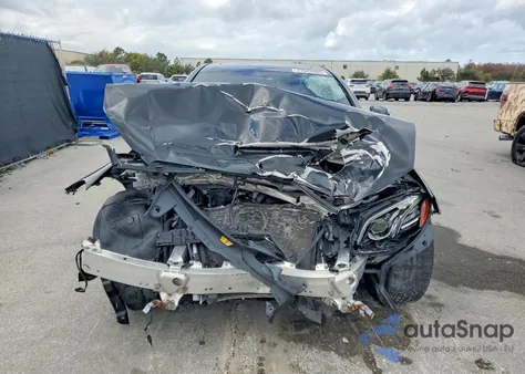 2019 Mercedes-Benz E 300 from USA, damaged, VIN WDDZF4JB4KA509668